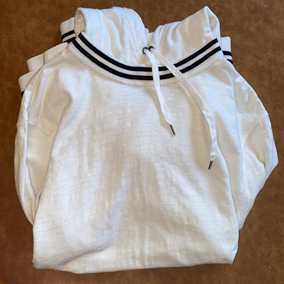 American Eagle Mens Sweatshirt NWOT - Picture 5 of 5